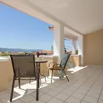 Ammos Comfort Apartments, 400m From Beach, By Zantewize