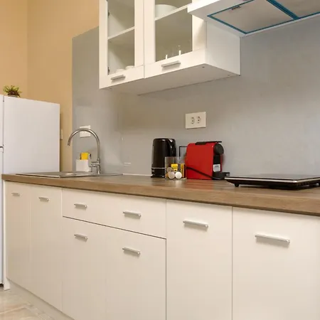 Ammos Comfort Apartments, 400m From Beach, By Zantewize * Kalamaki (Zakynthos)