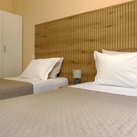 Ammos Comfort Apartments, 400m From Beach, By Zantewize