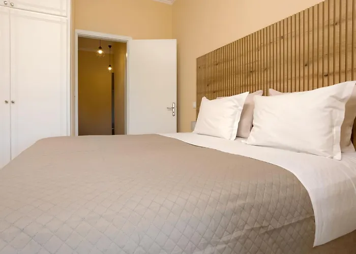 Ammos Comfort Apartments, 400m From Beach, By Zantewize *