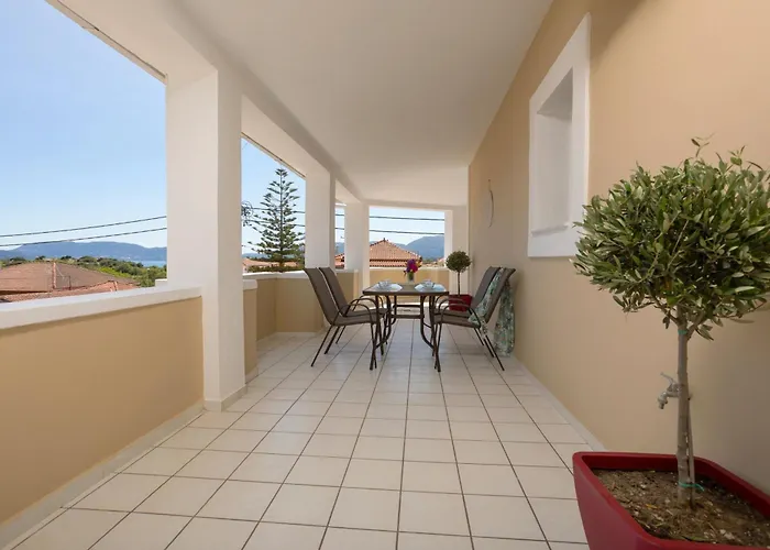 Ammos Comfort Apartments, 400m From Beach, By Zantewize