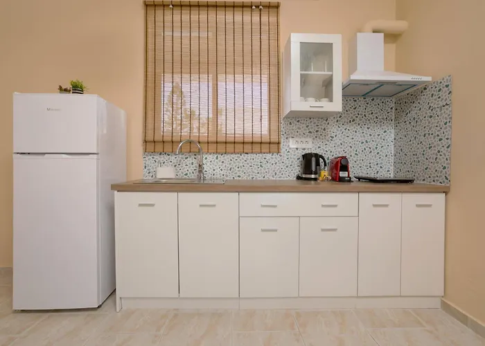 Ammos Comfort Apartments, 400m From Beach, By Zantewize Апартаменты Каламакион