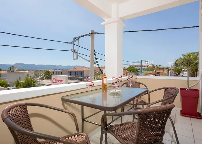 Ammos Comfort Apartments, 400m From Beach, By Zantewize * Каламакион